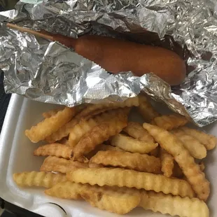 Corndog and fries