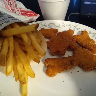 Dino nuggets and fries