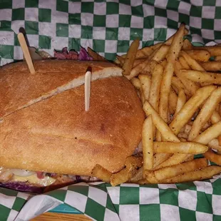 Pulled pork sandwich with fries