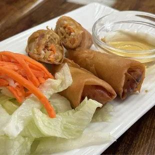 01. CHA GIO (2 Rolls)