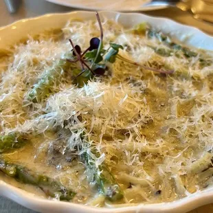 Truffle Mushroom & Asparagus Pasta