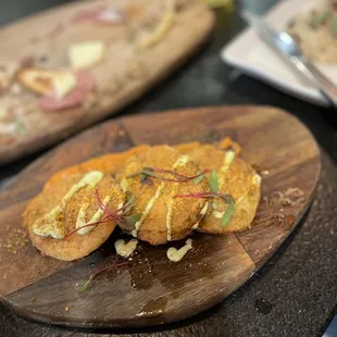 Fried green tomatoes