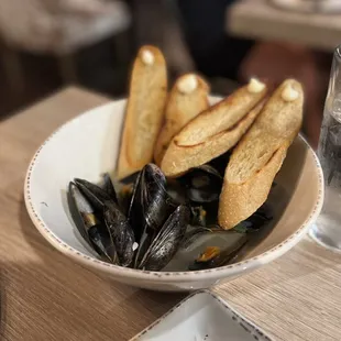 White wine mussels