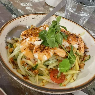 Mango Shrimp Salad