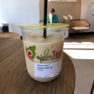 Hojicha Milk Tea