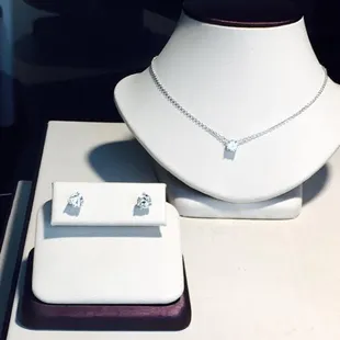 Single Diamonds sets