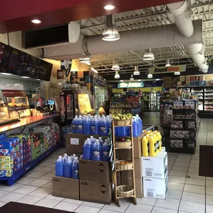 the inside of a fast food restaurant