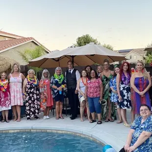 Great group picture at the Hawaiian Pool Party. Michael Rappa, the performer in the middle. We wanted to remember this great night!