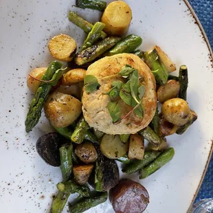 Crab cake entree