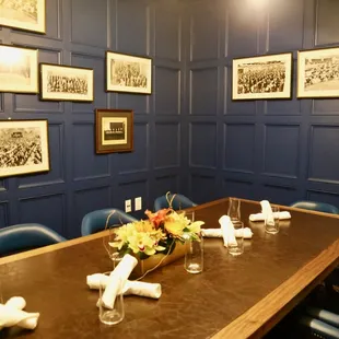 sushi and sashimi, interior