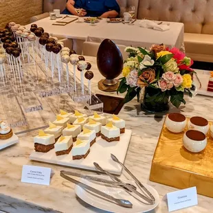 interior, oysters and mussels