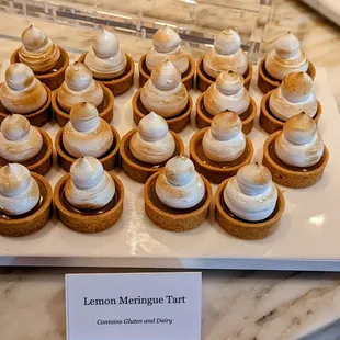 food, cupcakes, dessert