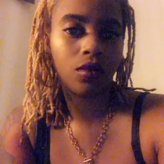 Kendis B.