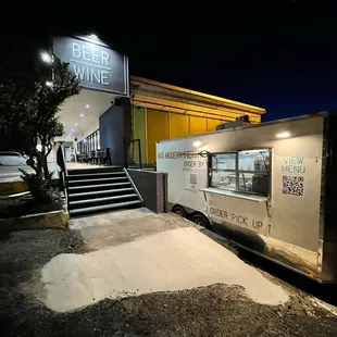 a food truck at night
