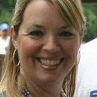 Yvette W.