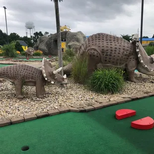 Dinosaur and her baby