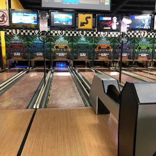 Mini-Bowling