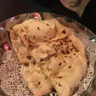 Chili Olive Naan