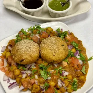 Aloo Tikki Choley