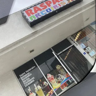 Snow cones ice cream shop