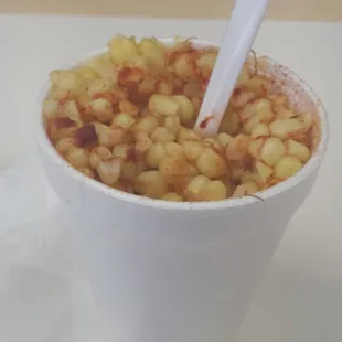 Esquite con Chile y Limón.