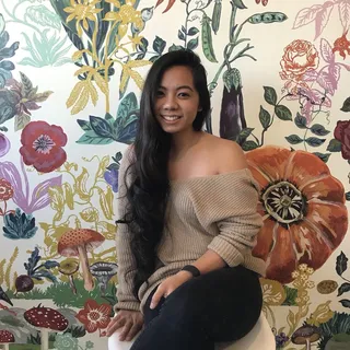 Rachelle J.