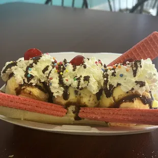 a banana split