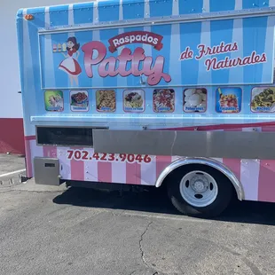 a food truck parked in a parking lot