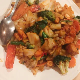 Pad Kee Mao Jay Vegetarian Entree