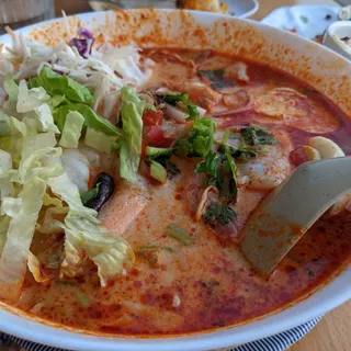 Tom Yum Noodles