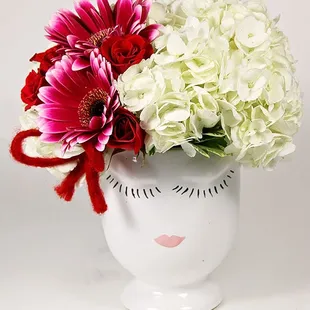 Take a Selfie with our &quot;Celfie&quot; by Rathbone&apos;s Flair Flowers