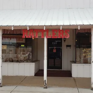 the front of the restaurant