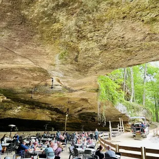 Cave Dining