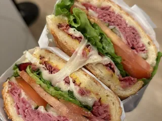 Sierra Deli & Market