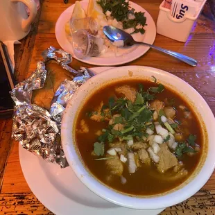 Red Menudo and bolillo