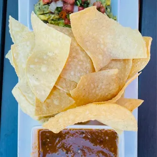 a plate of chips and salsa