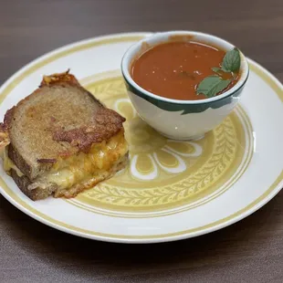 Grilled cheese and tomato soup of the day!