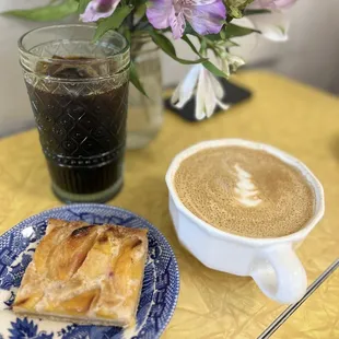 Cold brew, Latte and bar. Delicious