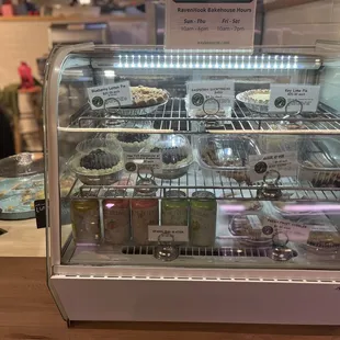 Pies @Ravenhook Bakery