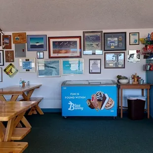 the interior of a restaurant