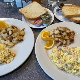 Smoked Salmon Scramble