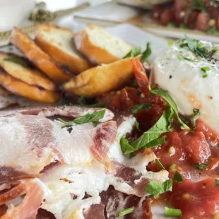 Burrata Plate coppa, grilled bread, tomato chutney, truffle oil