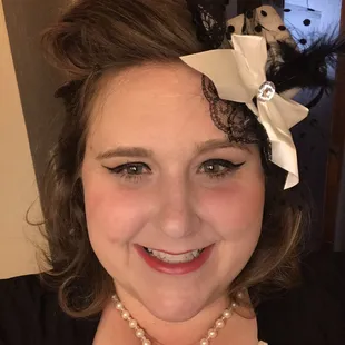 Great updo for a 1920's murder mystery!