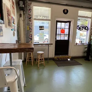 Interior. Seating area. IG: @VeronicaTheExplorer