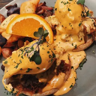 Pulled Pork Benedict