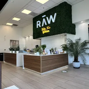 General waiting/dining area.