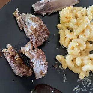 Ribs, Mac n cheese