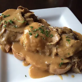 Ray Js Bone-in Wings