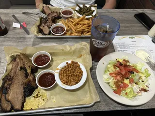 Smokey Dog’s Bbq