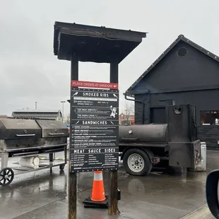 Menu &amp; smokers